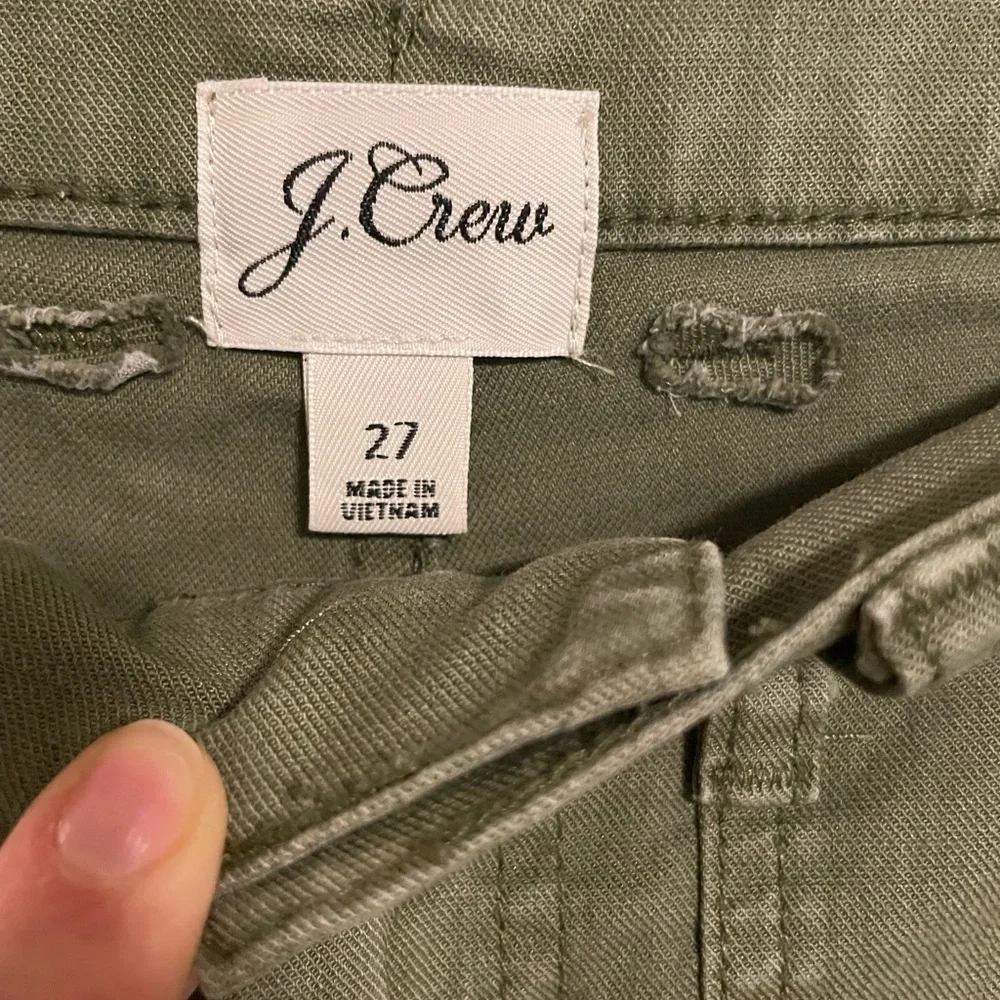 J. Crew Women’s Cargo Chino Twill Sage Cargo Pants size 27